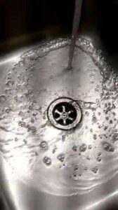 mosogato-lefolyo-dugulasvege-duguláselhárítás